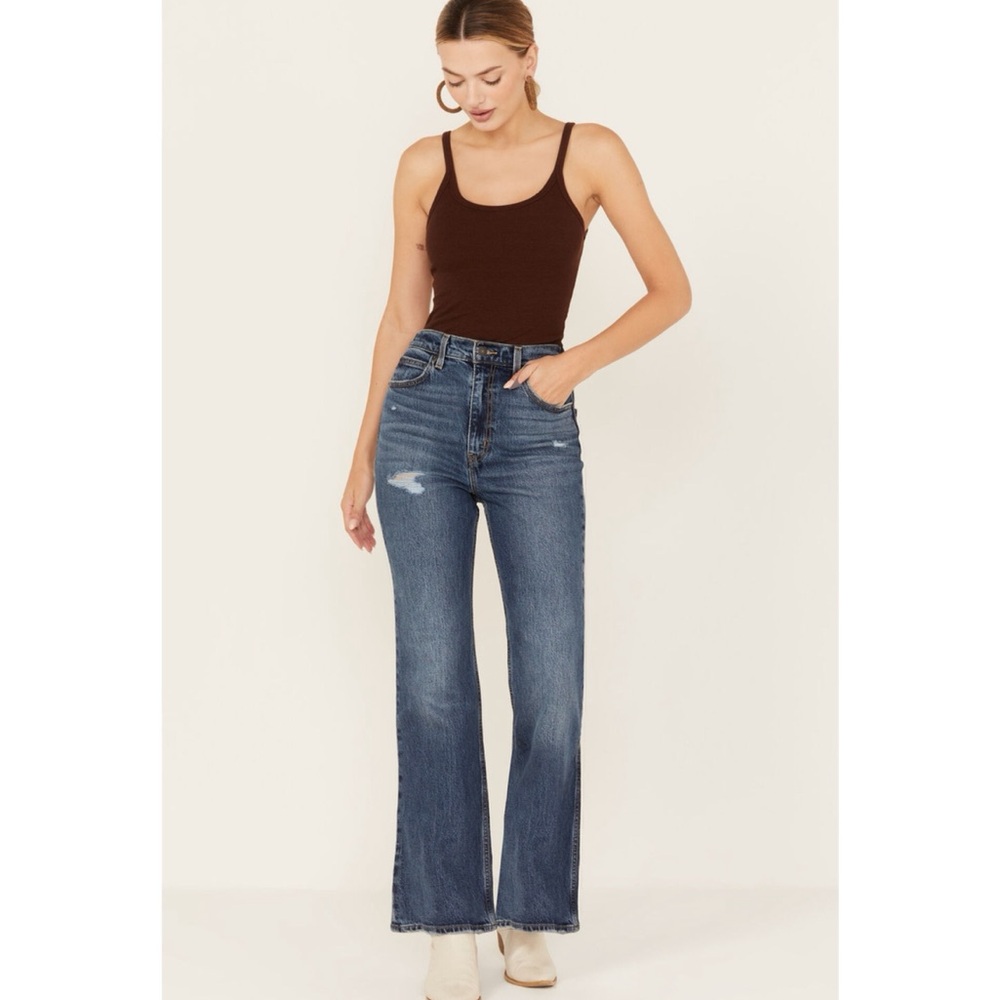 LEVI'S PREMIUM  DARK WASH 70S HIGH RISE STRETCH FLARE JEANS Sz34